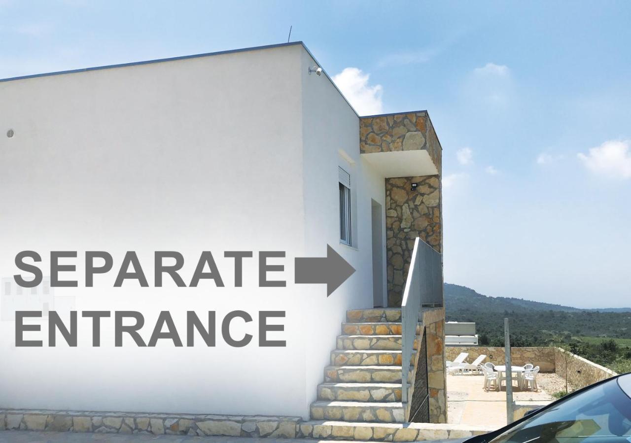 Anapartments * Primosten