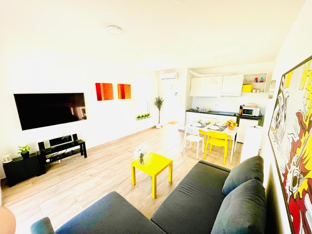 Anapartments Apartment *